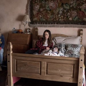 Slumber - Il demone del sonno: Kristen Bush, Lucas Bond e Maggie Q in una scena del film