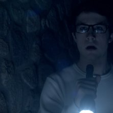 The Open House: Dylan Minnette in una scena del film