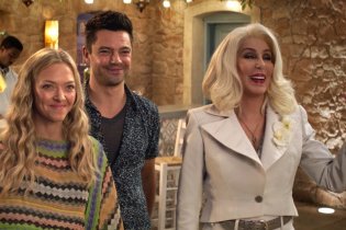 Mamma Mia! Here We Go Again - Grammys Spot