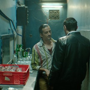 Omicidio al Cairo: Fares Fares in una scena del film