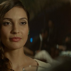 Omicidio al Cairo: Hania Amar in una scena del film