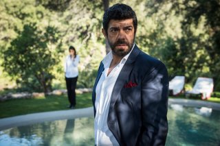 A casa tutti bene: Pierfrancesco Favino in una scena del film