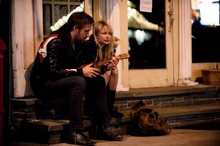 Ryan Gosling e Michelle Williams in una scena del film Blue Valentine