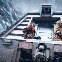 Solo: A Star Wars Story, Han e Chewie in una scena d'azione