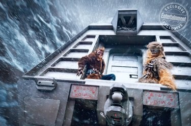 Solo: A Star Wars Story, Han e Chewie in una scena d'azione