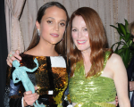 Alicia Vikander: 'Julianne Moore mi ha difeso sul set in un momento difficile'