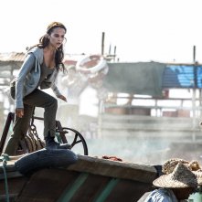 Tomb Raider: la star Alicia Vikander in una foto del film