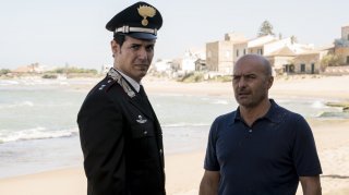 Il commissario Montalbano: Zingaretti nell'episodio "La giostra degli scambi" del 2018