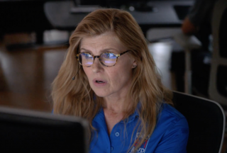 9-1-1: una foto di Connie Britton
