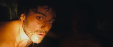 Aniquilação: Oscar Isaac em uma cena