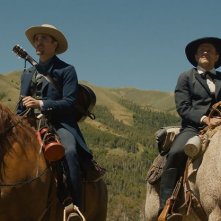Damsel: Robert Pattinson e David Zellner in una scena del film