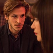 Eva: Gaspard Ulliel e Isabelle Huppert in una scena del film