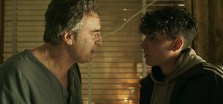 La terra dell'abbastanza: Max Tortora e Andrea Carpenzano in una scena del film