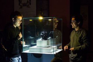 Museum: Gael Garcia Bernal e Leonardo Ortizgris in un momento del film