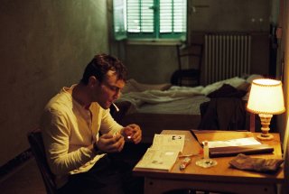 Transit: Franz Rogowski in un'immagine del film