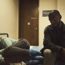 Unsane: Claire Foy e Jay Pharoah in una scena del film