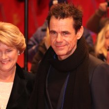 Berlino 2018: Tom Tykwer sul red carpet di apertura