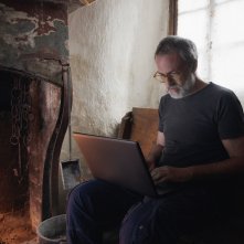 La terra buona: Fabrizio Ferracane in una scena del film