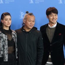 Berlino 2018: Kim Ki-duk e il cast al photocall di Human, Space, Time and Human 