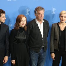 Berlino 2018: il cast al photocall di Eva