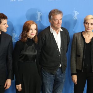 Berlino 2018: il cast al photocall di Eva