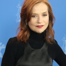 Berlino 2018: Uno scatto di Isabelle Huppert al photocall di Eva