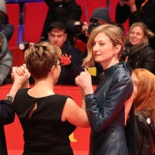 Berlino 2018: Alba Rohrwacher e Valeria Golino sul red carpet di Figlia mia