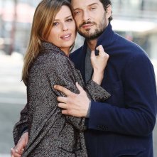 E' arrivata la felicità: un'immagine promozionale di Claudia Pandolfi e Claudio Santamaria