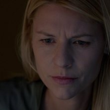 Homeland: Claire Danes durante una scena dell'episodio Enemy of the State
