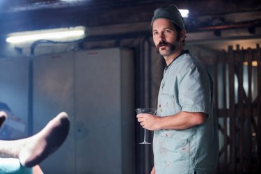 Mute: una scena con Paul Rudd