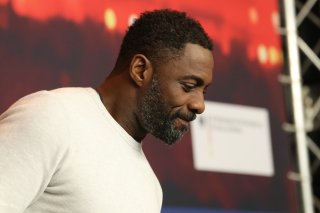 Berlino 2018: Idris Elba arriva alla conferenza di Yardie