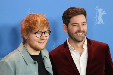 Berlino 2018: Murray Cummings, Ed Sheeran sorridenti al photocall di Songwriter