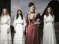 Picnic ad Hanging Rock: la serie che spazza via il sottile lavoro di Peter Weir