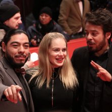 Berlino 2018: Manuel Alcalá e Alonso Ruizpalacios sul red carpet della cerimonia di premiazione