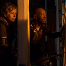 The Walking Dead: Lennie James e Melissa McBride in una scena dell'episodio Honor