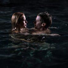 Il sole a mezzanotte - Midnight Sun: Patrick Schwarzenegger e Bella Thorne in un momento del film