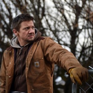 I segreti di Wind River: Jeremy Renner in una scena del film