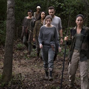 The Walking Dead: Nicole Barré, Sydney Park, Briana Venskus, Ross Marquand, e Katelyn Nacon nell'episodio The Lost and the Plunderers