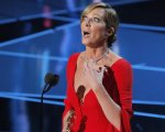 Oscar 2018: Allison Janney non va a dormire senza la sua statuetta