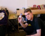 Take Your Pills: il trailer del nuovo documentario prodotto da Netflix