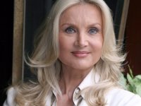 Barbara Bouchet: 'Tarantino? Si sente un Dio. Alessandro Borghese, ormai più famoso di me'