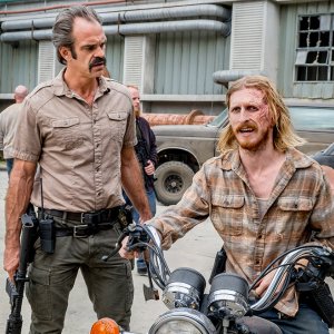 The Walking Dead: Steven Ogg e Austin Amelio nell'episodio The Key