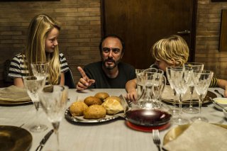 Io c'è: il regista Alessandro Aronadio sul set del film