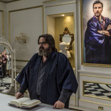 Io c'è: Giuseppe Battiston in una scena del film