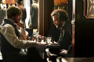 Il giovane Karl Marx: Stefan Konarske e August Diehl in una scena del film