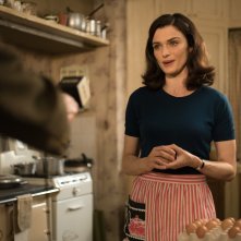 Il mistero di Donald C.: Rachel Weisz in un momento del film