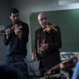 La mélodie: Kad Merad e Samir Guesmi in una scena del film