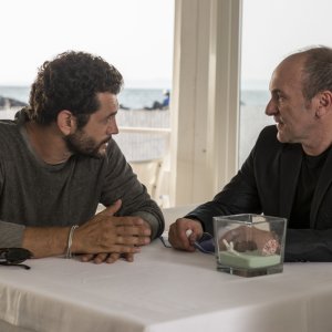 Quanto basta: Vinicio Marchioni e Gianfranco Gallo in una scena del film