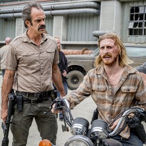 The Walking Dead: Steven Ogg e Austin Amelio nell'episodio The Key