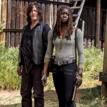 The Walking Dead: Danai Gurira e Norman Reedus nell'episodio The Key